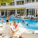 Sun Palace Hotel