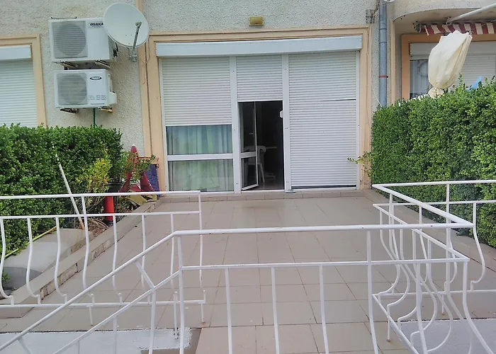 Hotel Sun Palace - *